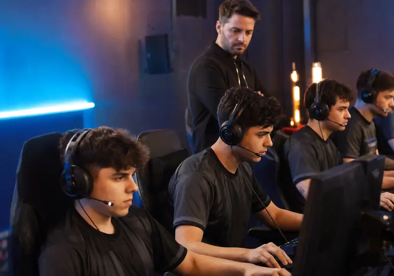 Glacier Roster team identity panel